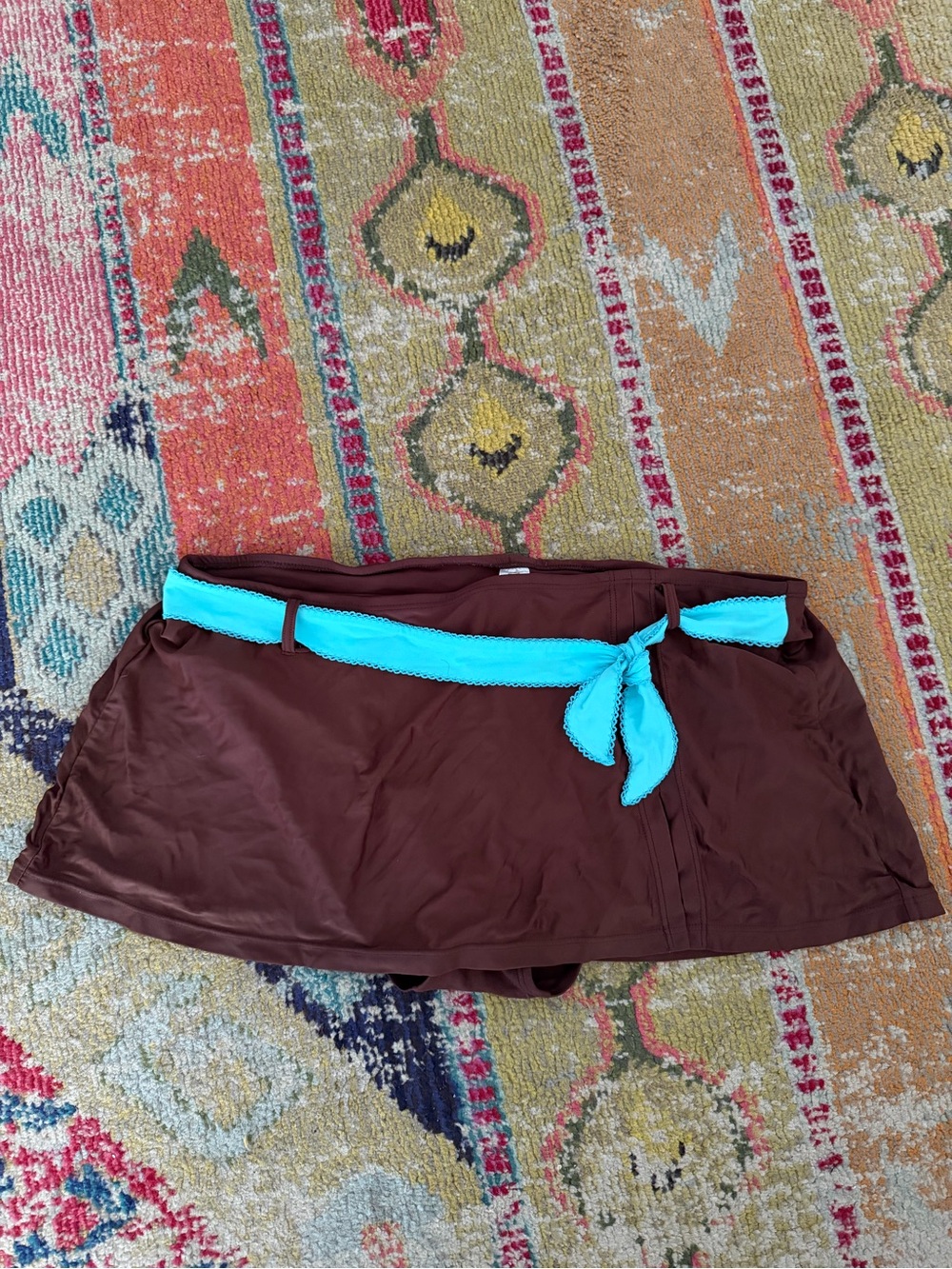 18W Women’s Brown Swim Skirt with Turquoise Tie